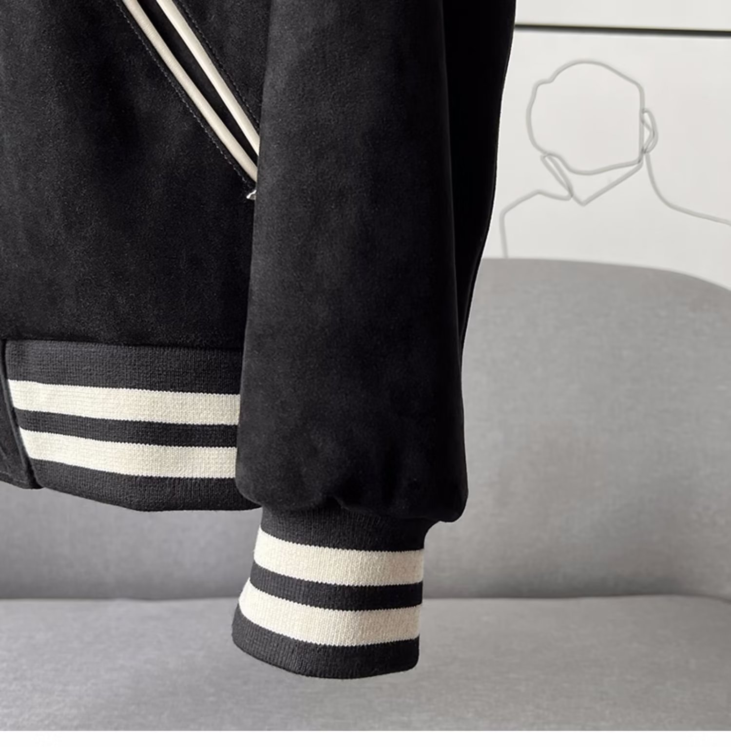 Loose-Fit Mens Outdoor Bike Rider Coat with Classic Collar Perfect Cold Weather Gear