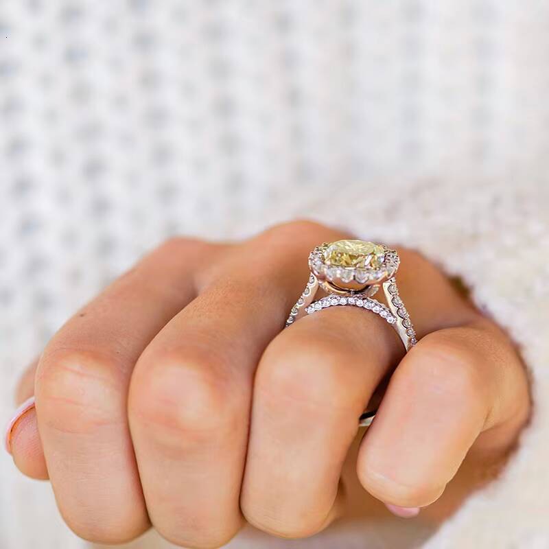 Luster Jewelry Fantastic 10K 14K 18K Gold Halo Canary Yellow 35 Carats Cushion Moissanite Eternity Ring for Engagement