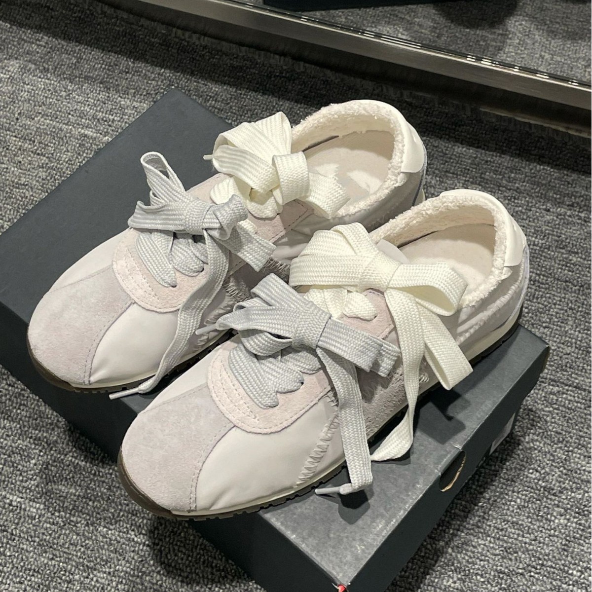 2025 Sheepskin version ~ niche leather mandarin duck bow Forrest Gump shoes women's moral training shoes versatile board shoes sports casual shoe