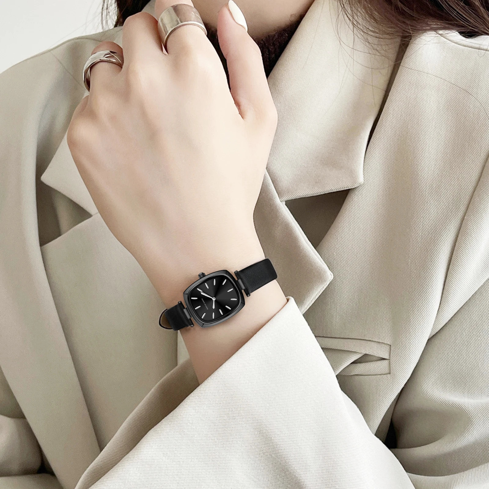 Watch Hannah Martin Womens Leather Rose Gold Simple Quartz Watch Top 3Bar Waterproof Original Fashion Women Watch 251031