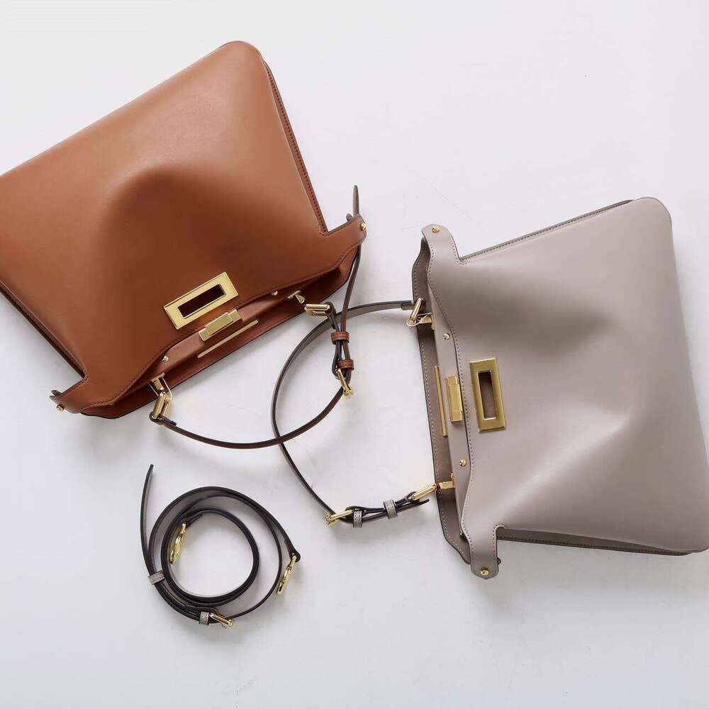 Luxury Bag Designer New Metal Lock Women's Tote Niche High-end Leather xiekua One Shoulder Tote Bag