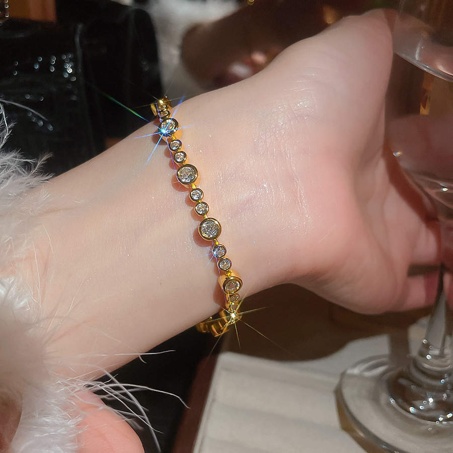 Korean Style INS Zircon Round Light Luxury High-End Feel Bracelet Simple Niche Design Sense Elegant Jewelry Wholesale - view 3