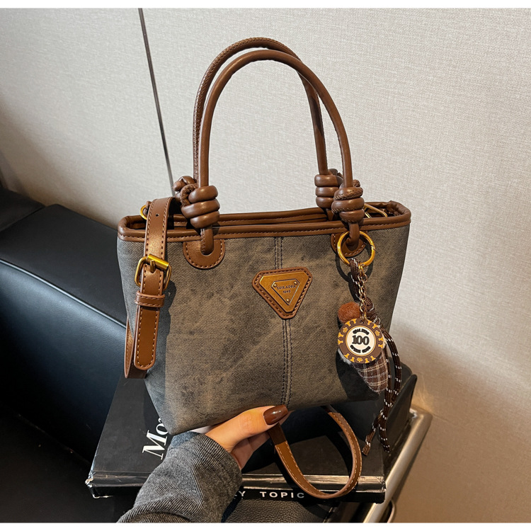 Free shipping all-in-one portable bucket bag women's stylish casual shoulder bag Commuter crossbody bag for women 2025s hot