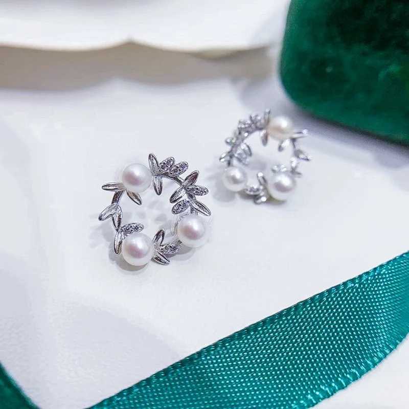 S925 silver plated 18K gold olive leaf flower pearl zircon stud earrings for women vintage French high-end banquet jewelry Y250401