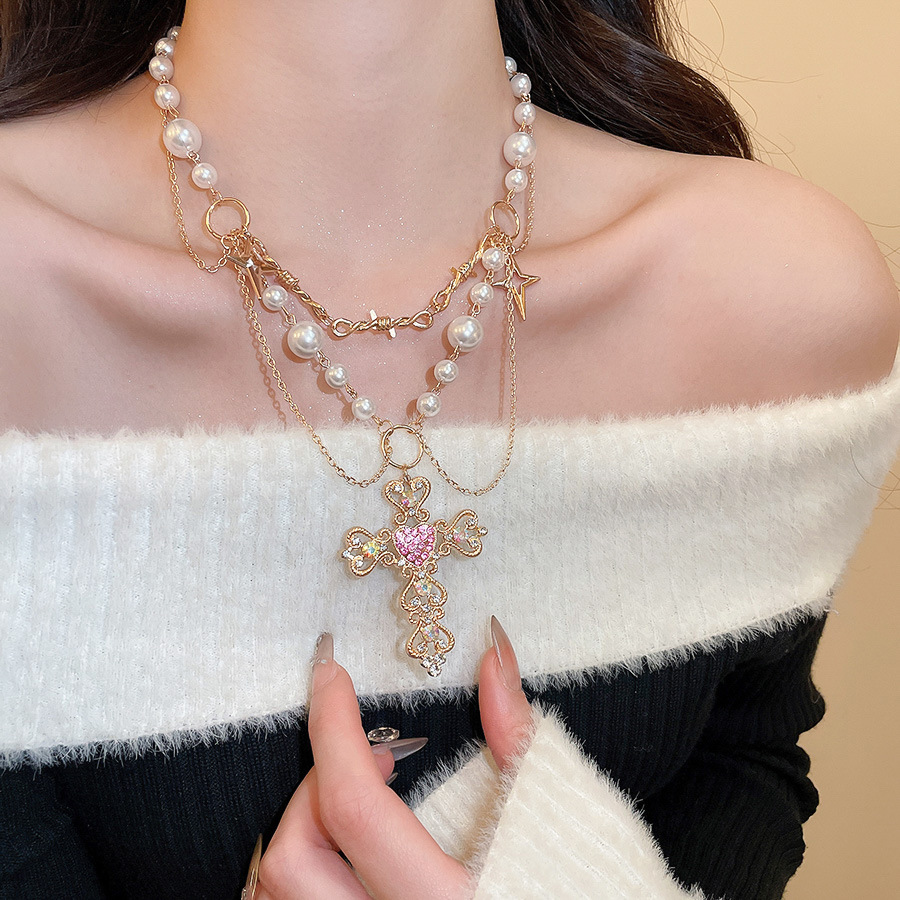 European and American Cross-Border Inlaid Diamond Cross Pearl Necklace Vintage Niche Sweet Cool Style Collarbone Light Luxury High-End Neck Chain - view 3