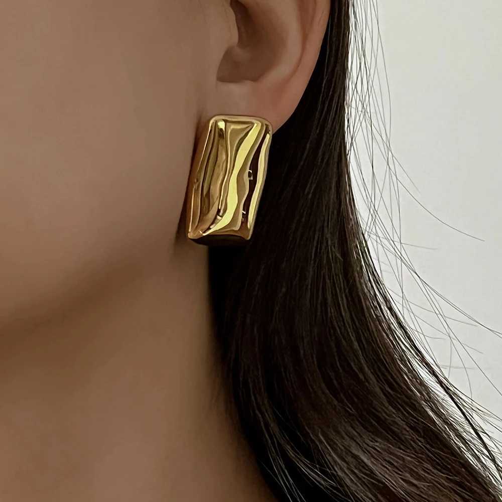 Stainless steel textured geometric stud earrings suitable for women smooth metal gold-plated twisted knot earrings statement vintage jewelry Y250401