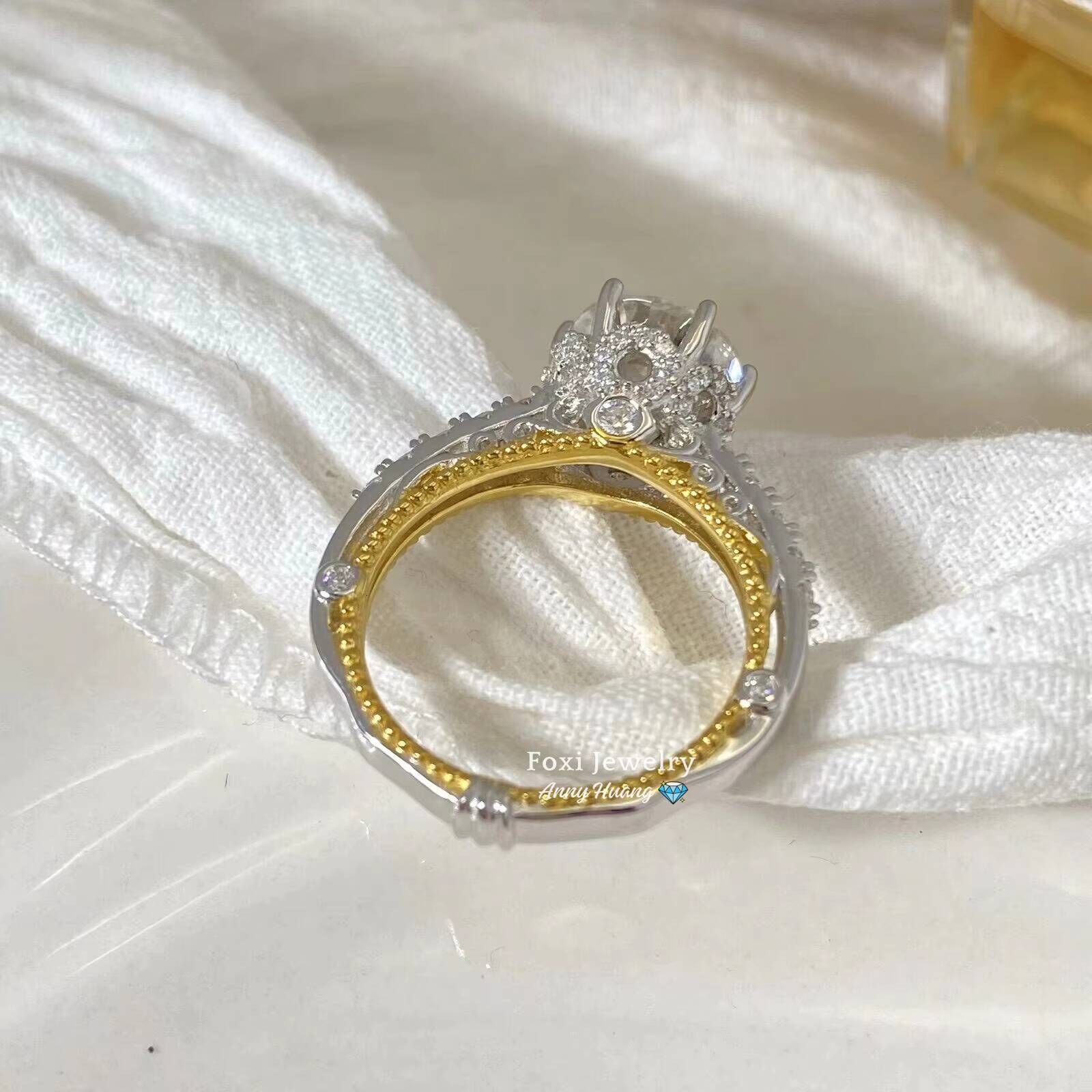 Fine Bridal Jewelry 6 Prong 14K Two Tone VVS Moissanite Diamond Engagement Ring 925 Silver 36CT Classic Wedding Band Ring Gift