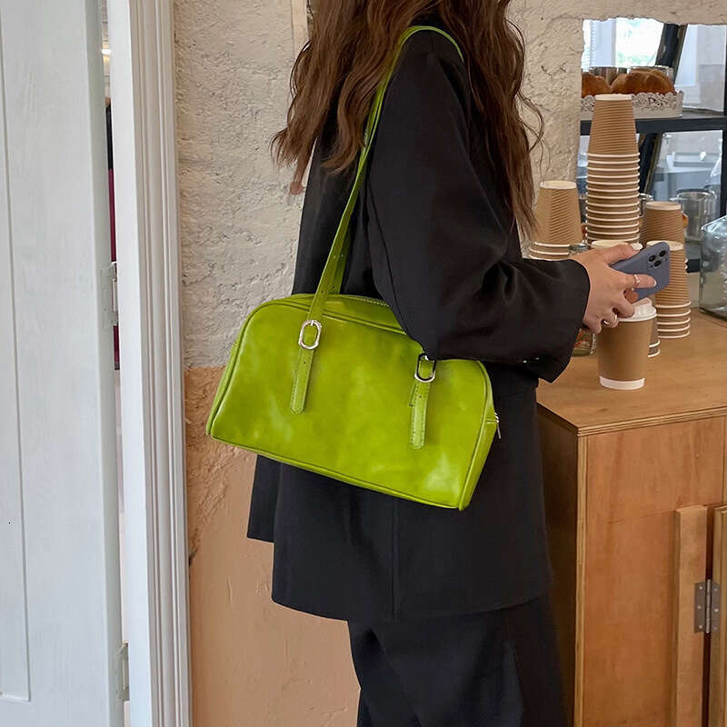 2025 NEW Spring green shoulder niche casual armpit Korean ins bag, 2025 new versatile commuter women's bag