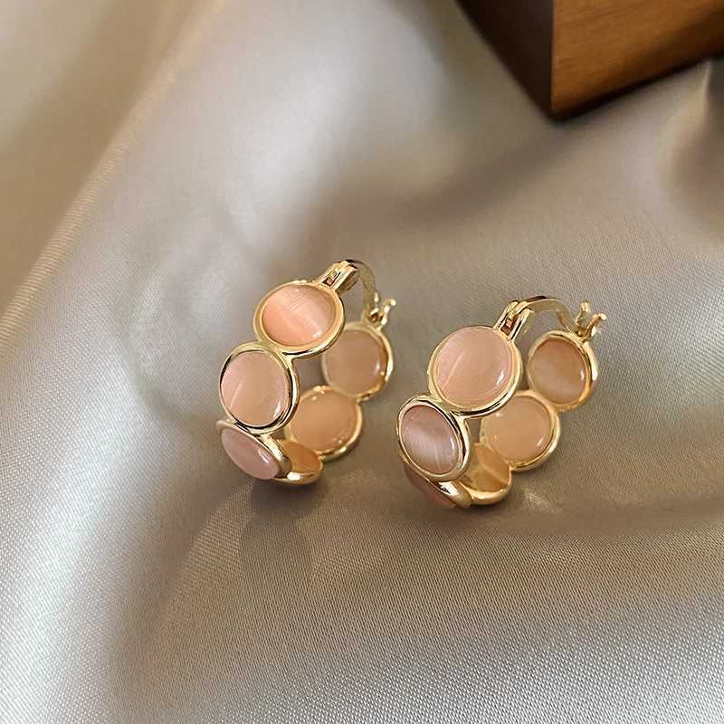 Sweet Girls Pink Round Protein Stone Ring Earrings 2025 New Design Jewelry Luxury Accessories Suitable for Womens Daily Wearing Earrings Y250401