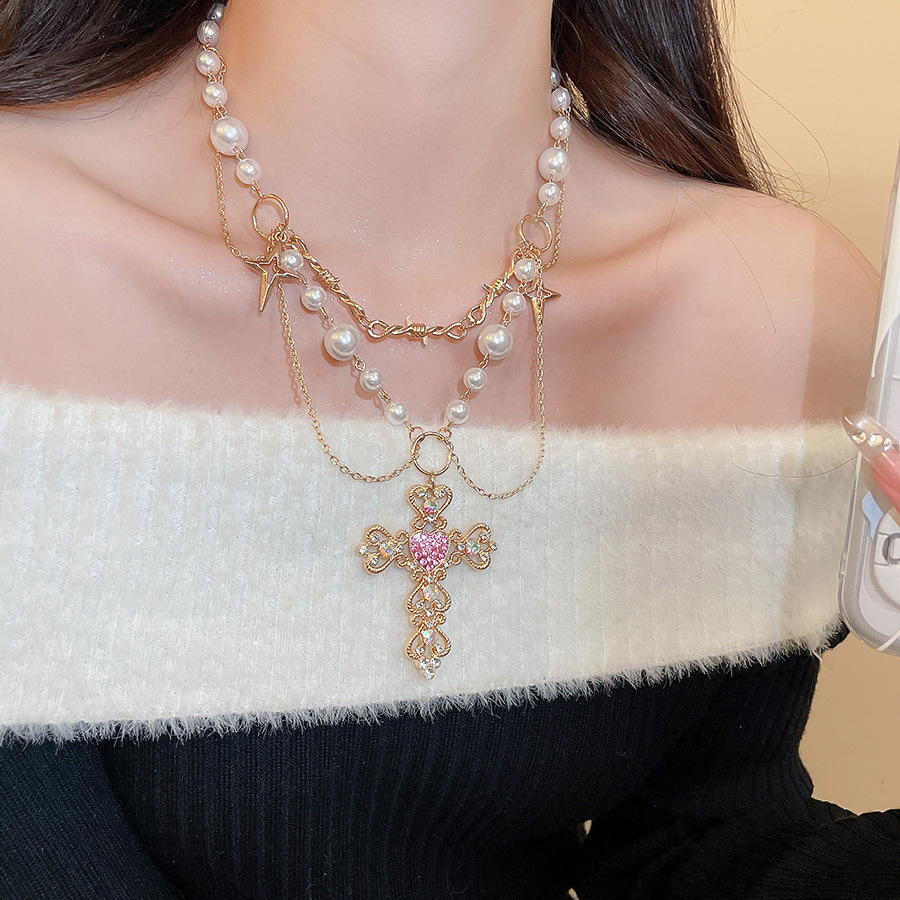 European and American Cross-Border Inlaid Diamond Cross Pearl Necklace Vintage Niche Sweet Cool Style Collarbone Light Luxury High-End Neck Chain - view 4