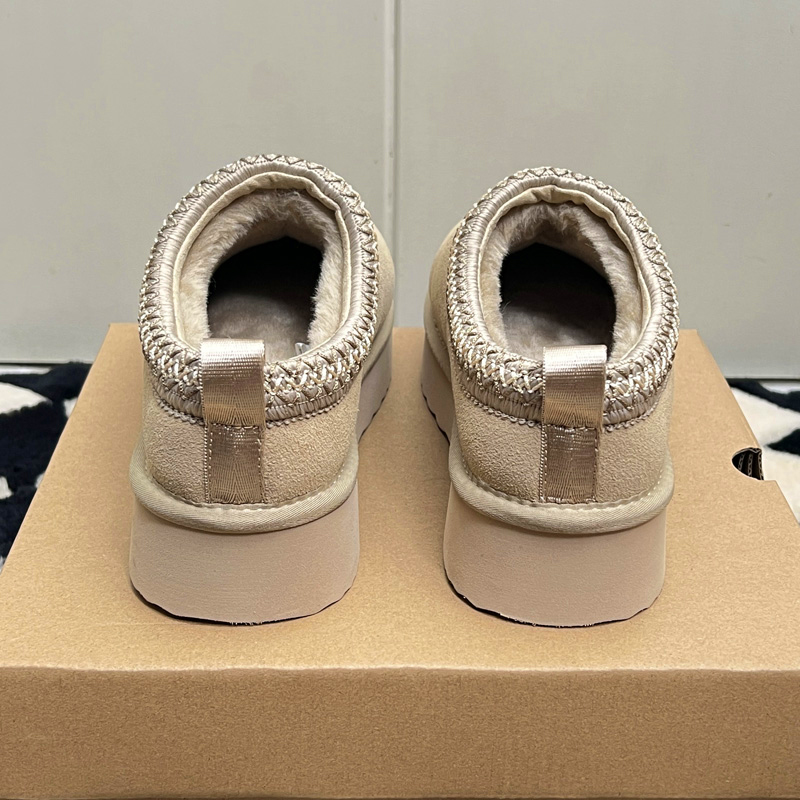 Slippers Designer Shoes Platform Slides Snow Boots Designer Womens Classics Ultra Mini Chestnut Wool Slides Fluffy Leather Women Slider Best Quality W