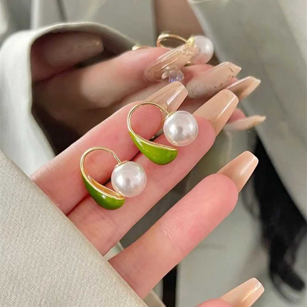 Water droplet round metal earrings female designer new wheat C-shaped ring earrings fashionable party jewelry Y250401