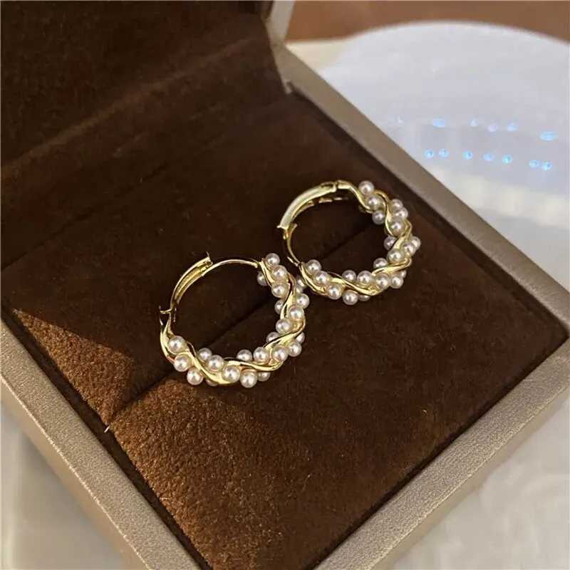 French imitation pearl round earrings small ring earrings new design textured earrings elegant jewelry gifts Y250401