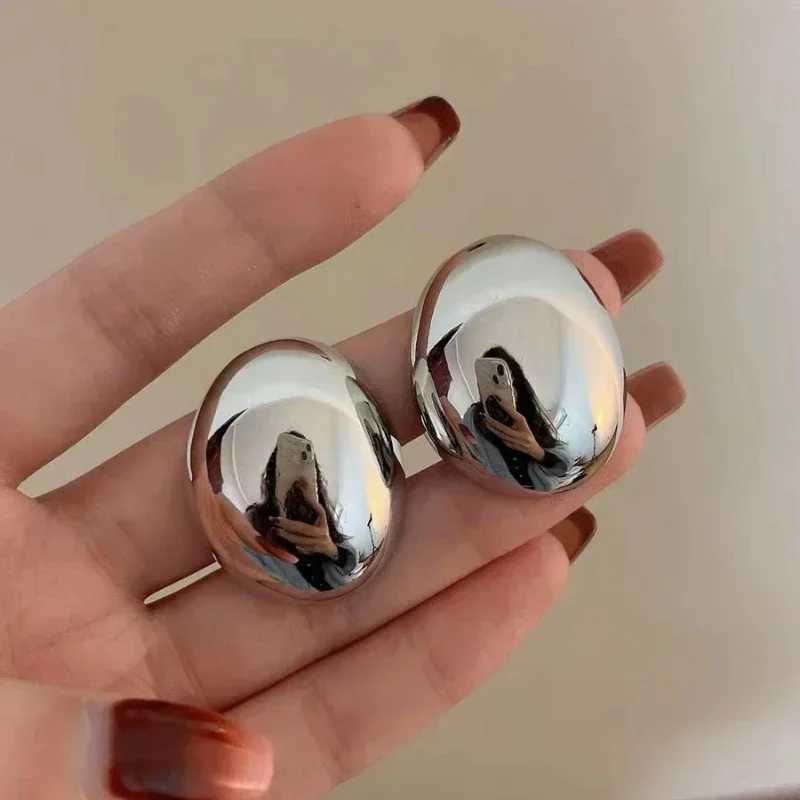 Personality Exaggerate Water Drop Oval Gloss Gold Silver Metal Earrings Suitable for Women Fashion Earrings Y250401