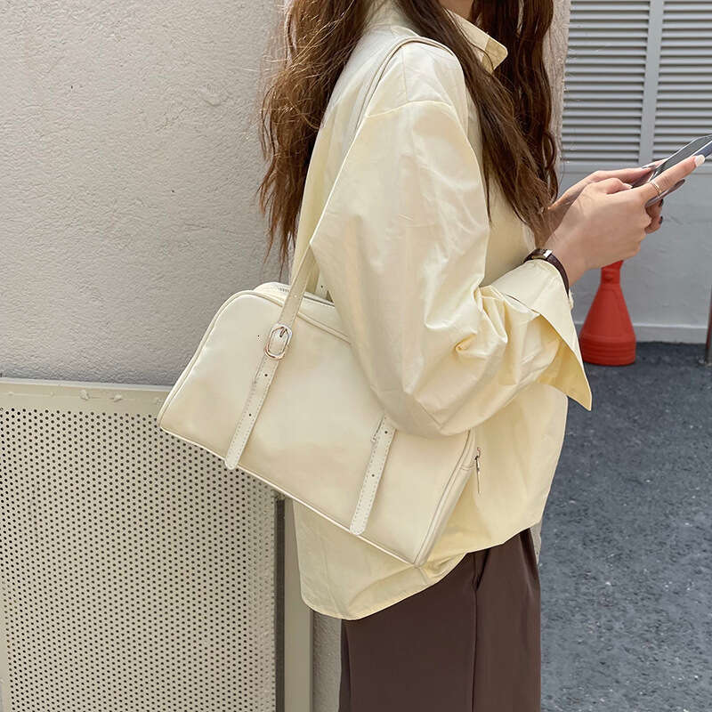 2025 NEW Spring green shoulder niche casual armpit Korean ins bag, 2025 new versatile commuter women's bag