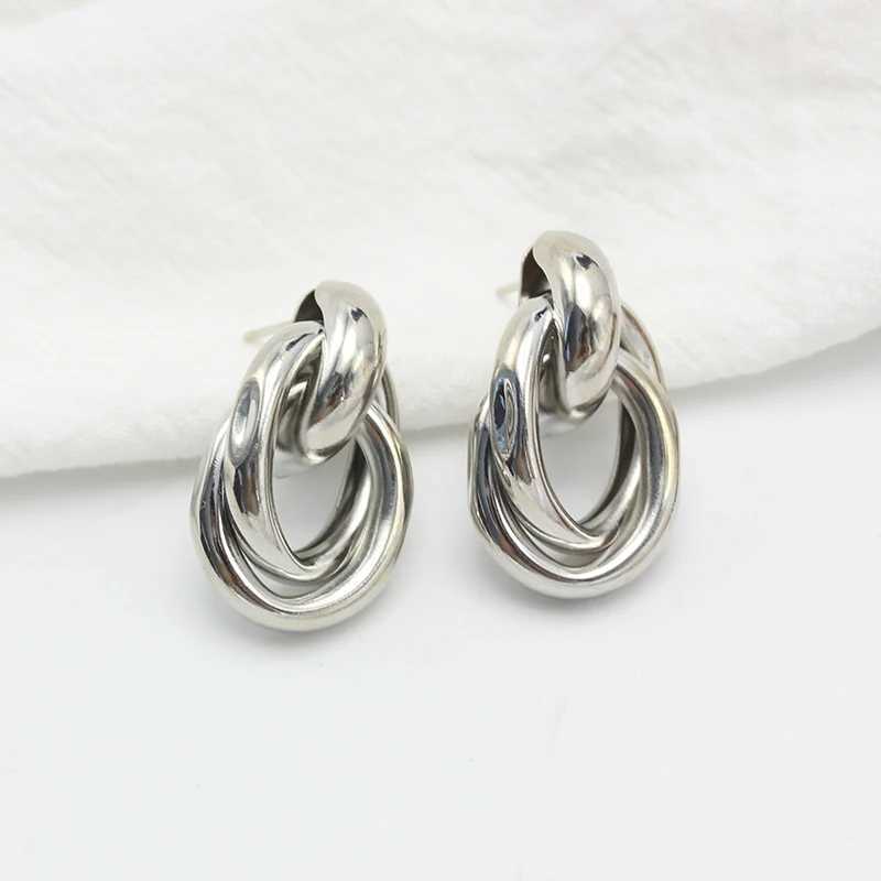 Double layered twisted hollow geometric metal stud earrings suitable for womens hip-hop personality silver jewelry Christmas girl gift Y250401