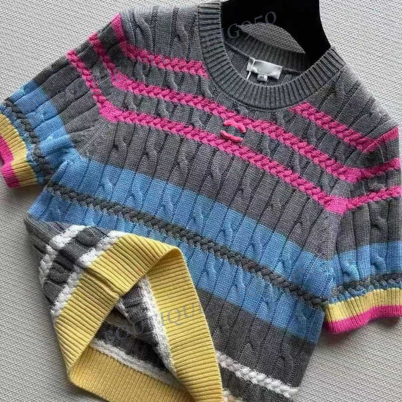 Women's Sweaters designer Letters New Autumn Winter Knitted Cardigan Stripe Knitted Shirt Fried Dough Twists Color Slim Versatile Long Sleeve Top