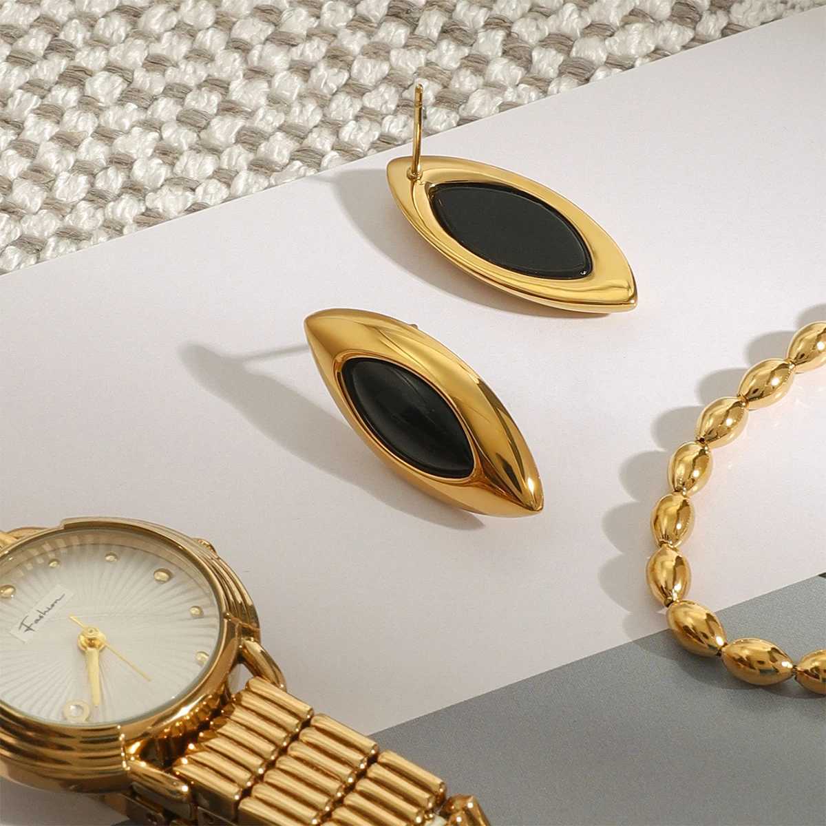 Home>Products>Gold Plated Stainless Steel Smooth Horse Eye Black Agate Earrings Y250401