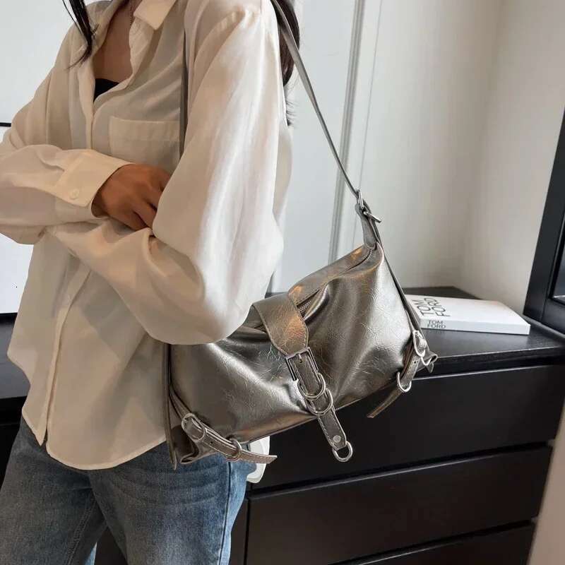 2025 High Quality Women's Bags Autumn New Fashion Simplicity High-Capacity Advanced Sense Shoulder Bag Solid Versatile Handbag