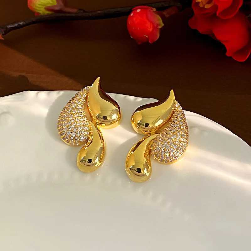 Korean New Design Fashion Jewelry 16K Gold Plated Zircon Water Drop Earrings Elegant Womens Daily Work Accessories Y250401