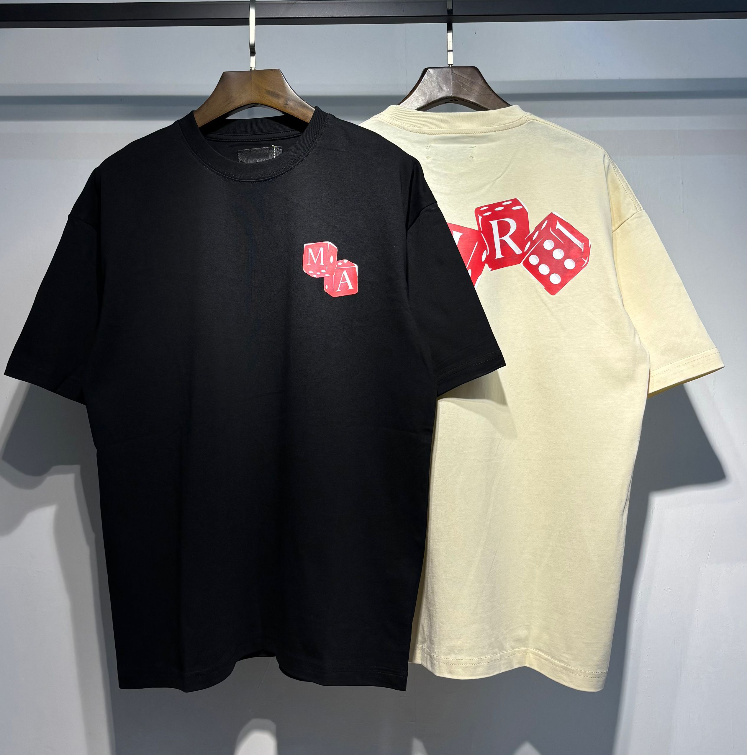 2025 American Summer Fashion Tees Designer Men's T-shirt Popular Women's Loose Letters Print Tops Luxury Clothing Street Round Neck Short Sleeve Clothing Shirt