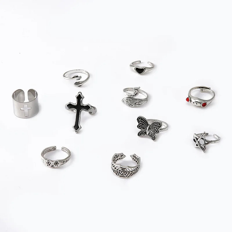LATS Vintage Silver Plated Cross Ring for Women Gothic Punk Steampunk Crying Face Butterfly Frog Ring Sets Party Fashion Jewelry 251031
