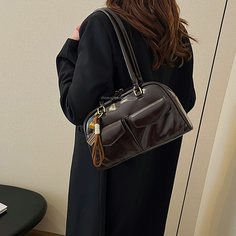 New Free Shipping Designer Bag 2025 New Fashion Pillow Women's Autumn/winter Boston Handheld Shoulder Bag