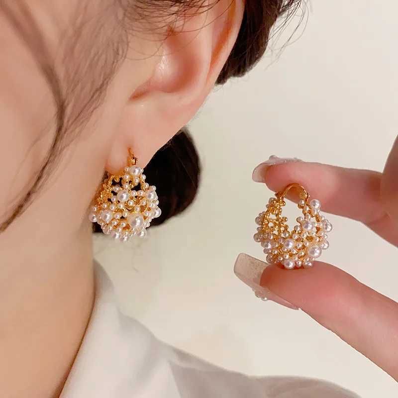 Irregular Metal Pearl Earrings European And American Style Personalized Fashion Stud Earrings Ladies Girls Travel Accessories Y250401