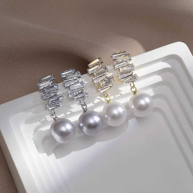 Luxurious and elegant niche design geometric zircon pearl earrings suitable for womens fashion sweet crystal jewelry party gifts Y250401