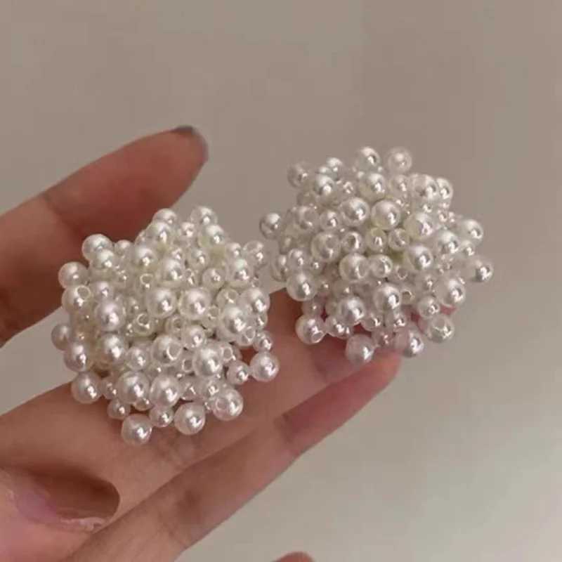 French Style Light Luxury Simple Niche Design Fireworks Pearl Stud Earrings For Women Fashion Cute Sweet Metal Jewelry Gifts Y250401