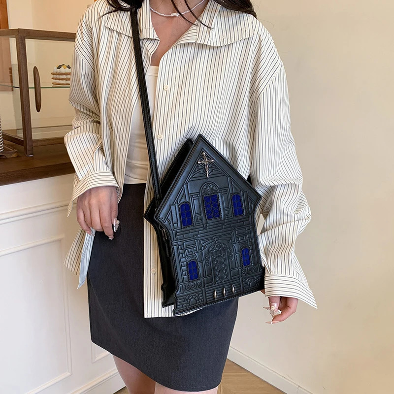 Personalized And Creative Womens Threedimensional House Shaped Crossbody Bag Fashionable Rivet Shoulder Bags For Woman 251030