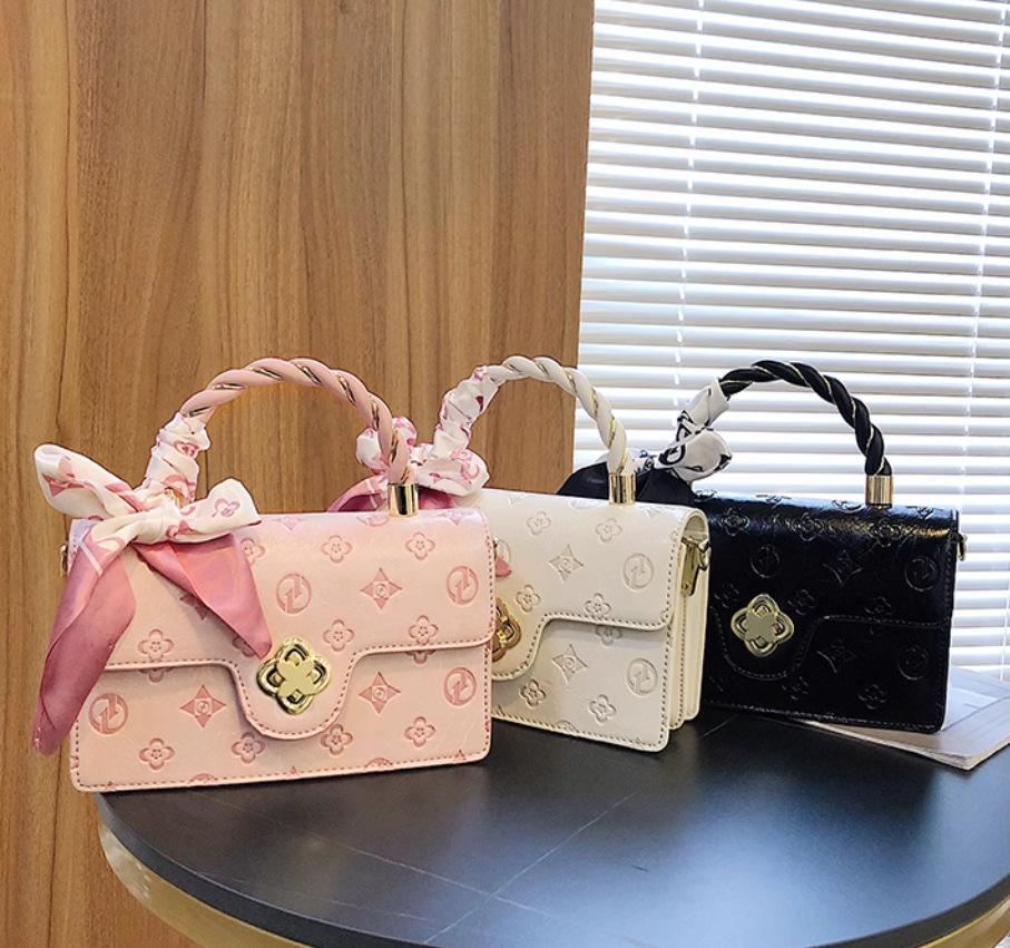 Free shipping 2025 new design Shoulder Bags womem flower square bag handbag pink women crossbody bag
