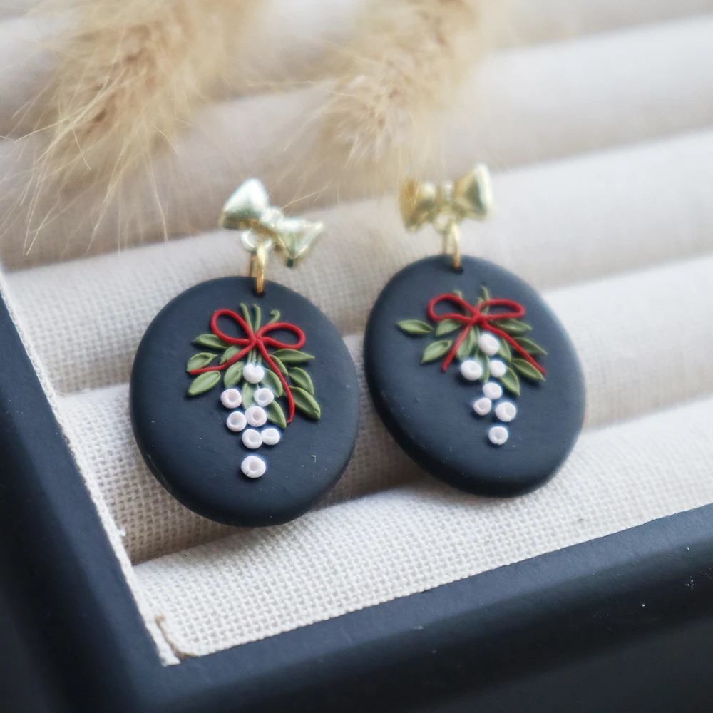 Christmas Leaf Dangle Earrings for Women Girls Christmas Gift Pendant Earring Polymer Clay Bow Drop Earring Gifts Jewelry 251031