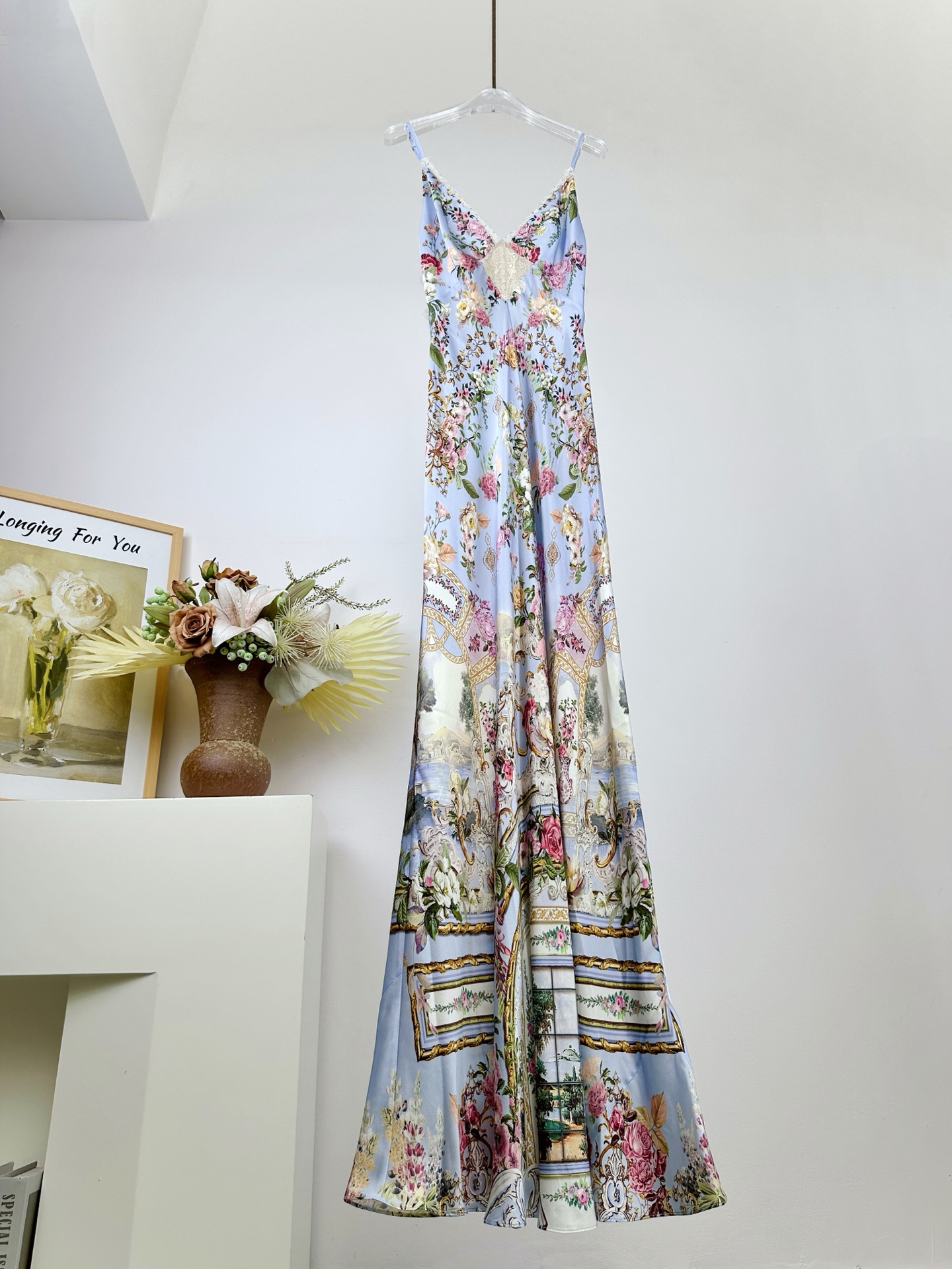 Australian designer Camilla dress with 100% silk V-neck printed suspender long skirt