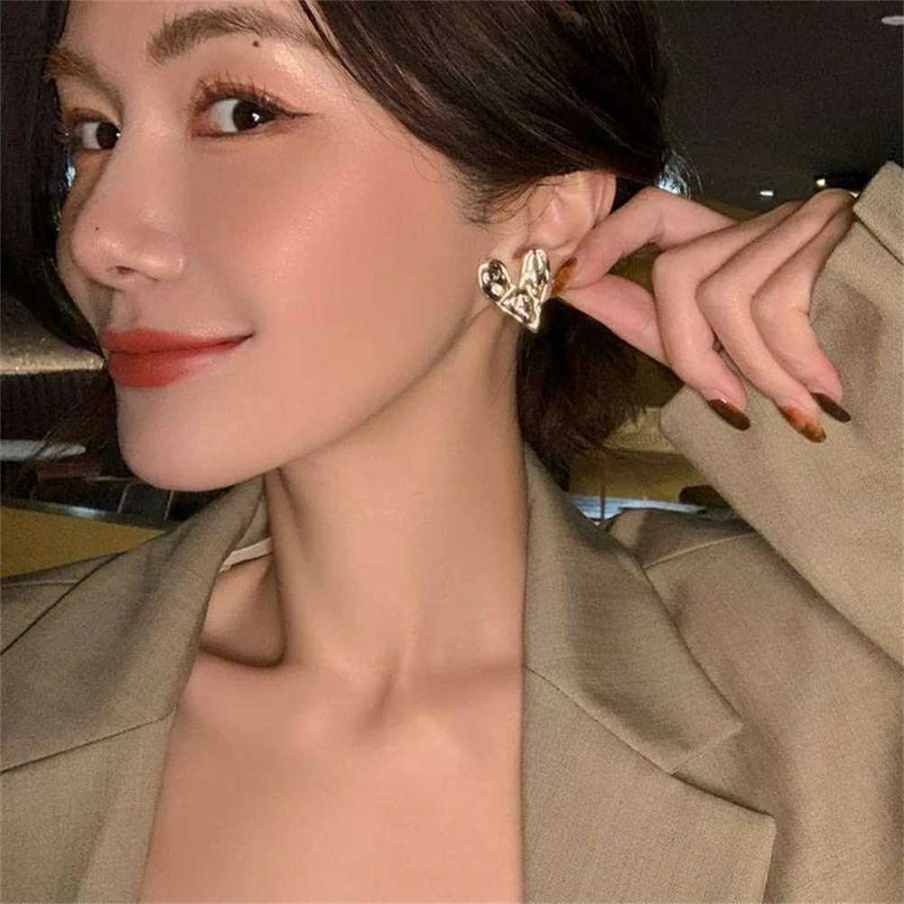 Concave Convex Uneven Ear Accessories Alloy Gift for Womens Gift Gold Color Earring Ear Stud Hearings Fashion Jewelry Y250401