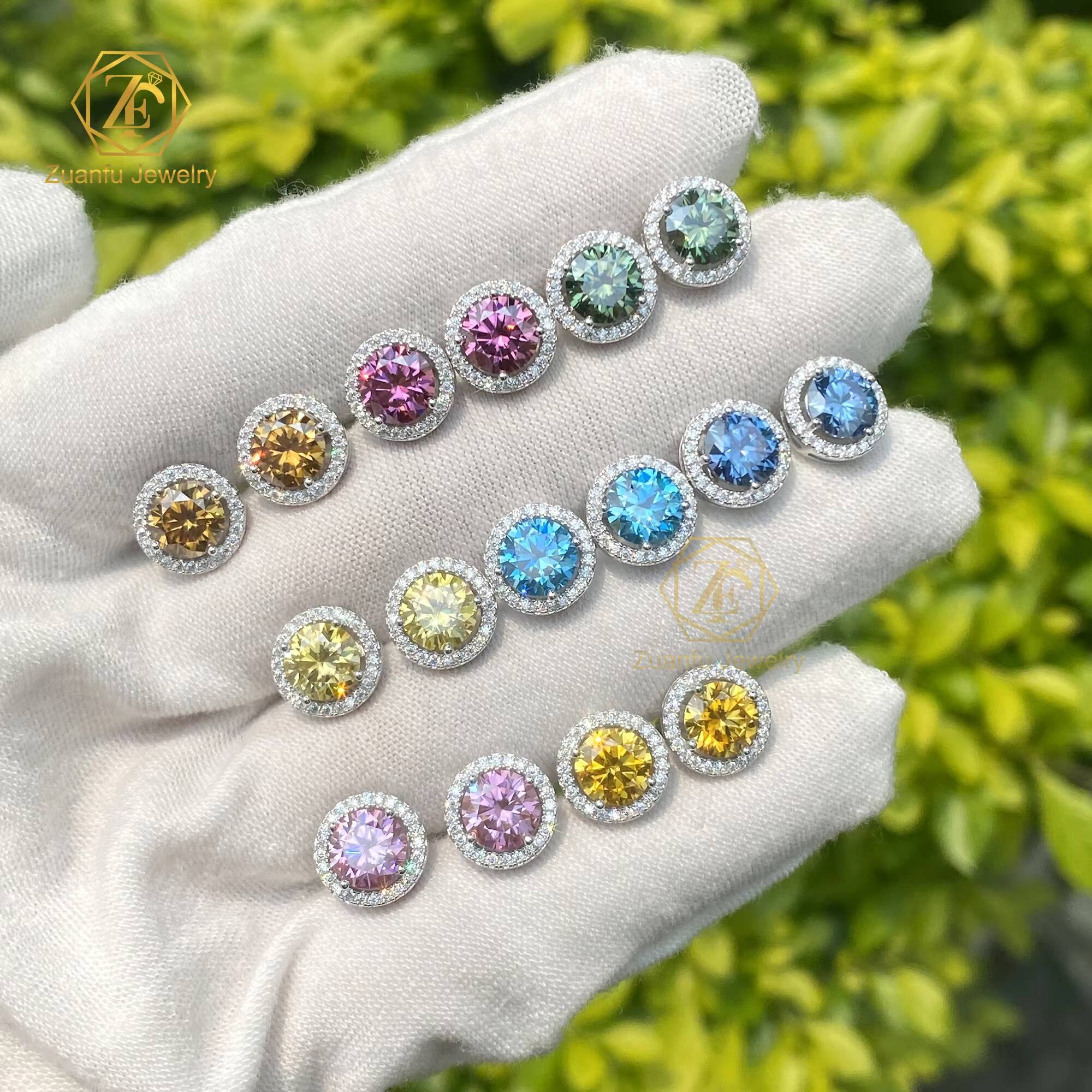 Luster Best Ladies 18K Gold Plated 925 Silver Halo Round Brilliant Cut Moissanite Stud Earring Jewelry