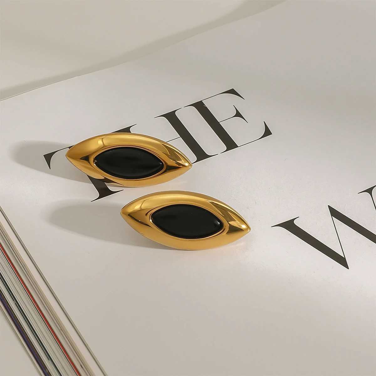 Home>Products>Gold Plated Stainless Steel Smooth Horse Eye Black Agate Earrings Y250401