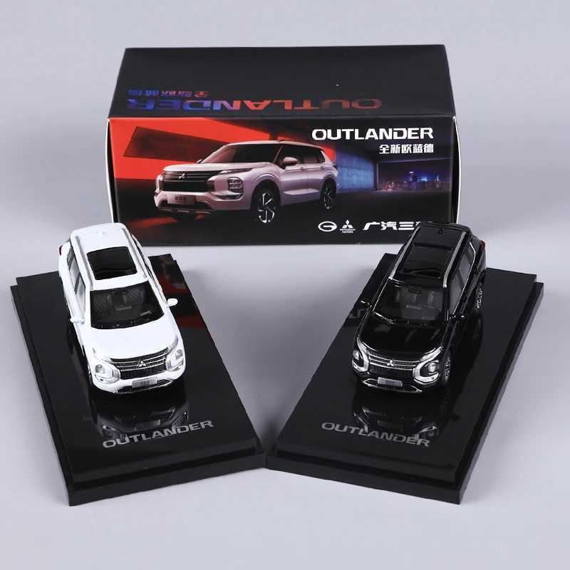 On sale 1 64 Outlander black/white alloy model car Z250402