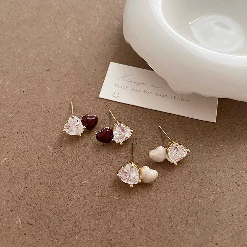 2025 New Arrival Small And Exquisite Simple Red Love Zircon Stud Earrings For Women Fashion Cute Sweet Jewelry Gifts Y250401