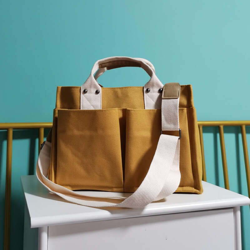 2025 NEW Canvas for women, Korean version, simple and fashionable handbag, ins, artistic style, multiple pockets, women's personalized one should