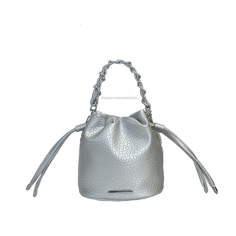 New Free Shipping Designer Bag Chain Bucket Hand-held Shoulder For Women's Summer 2025 New Niche Design, High-end And Versatile Commuting Crossbo