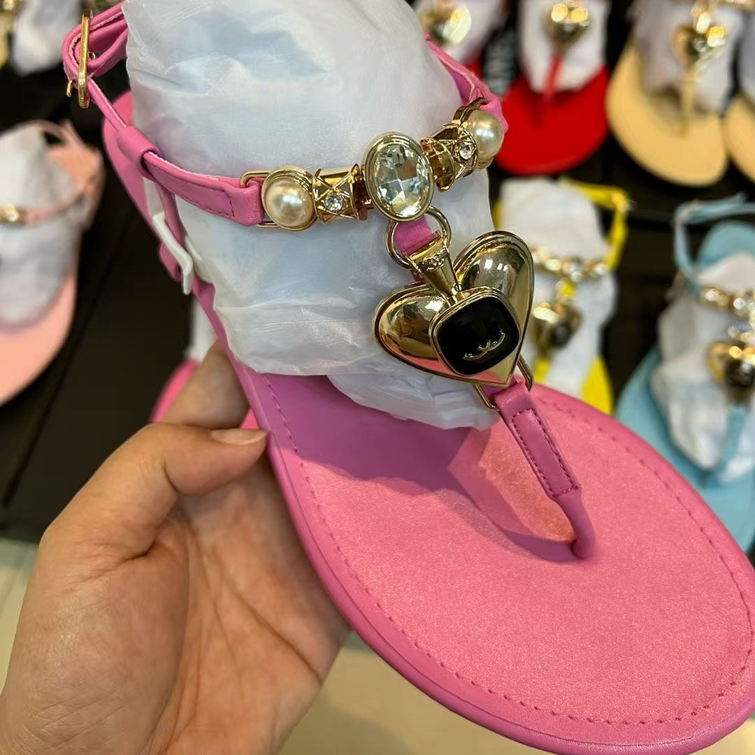 2025 France Paris sandals catwalk design ladies summer high-heeled sandals square toe stiletto Luxury designer sandal fashion party slide flip flops