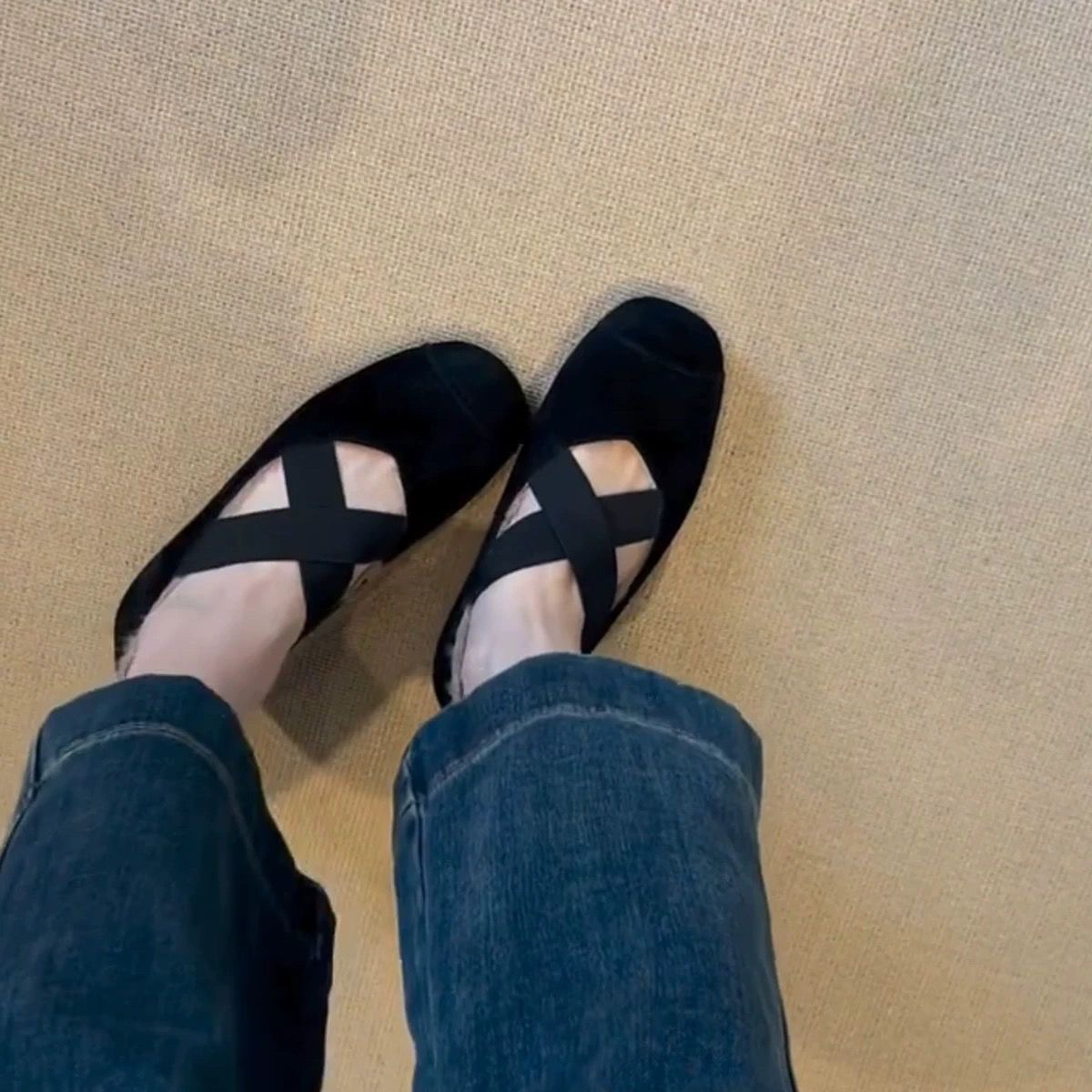 Sheepskin version ~ genuine leather retro fleece warm cross belt one foot slip-on shoes women's frosted flat versatile shoes