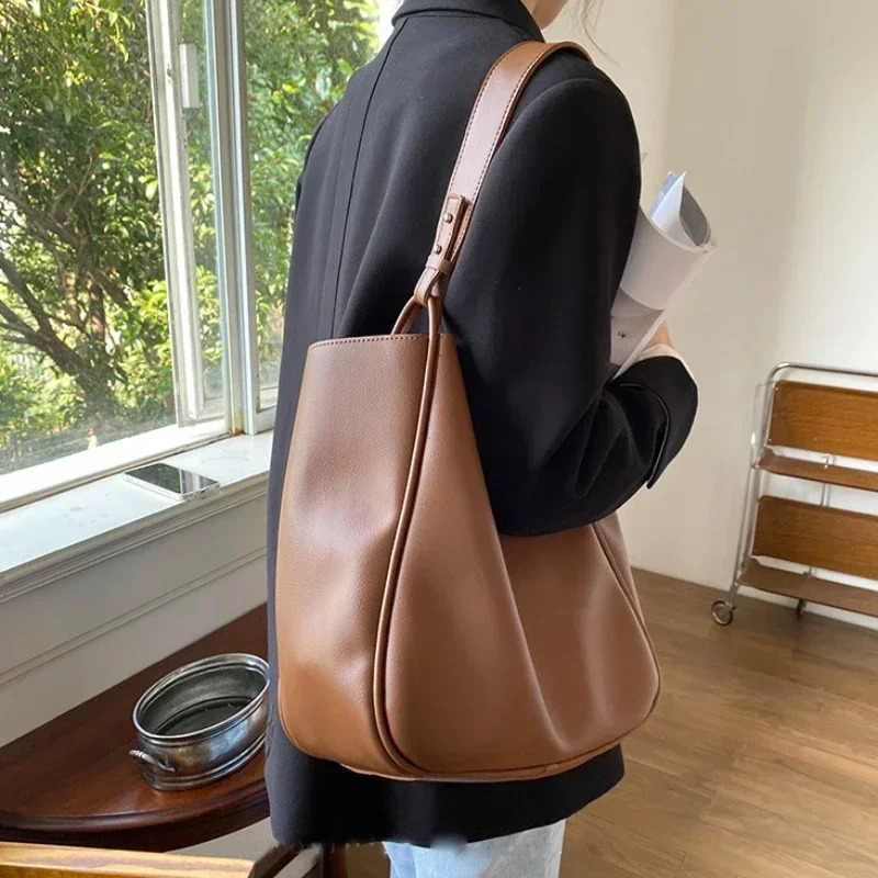 Trend Tote Bag Woman Large Capacity Female Shoulder Bag High Quality Leather Simple er Woman Handbag Purse 250331