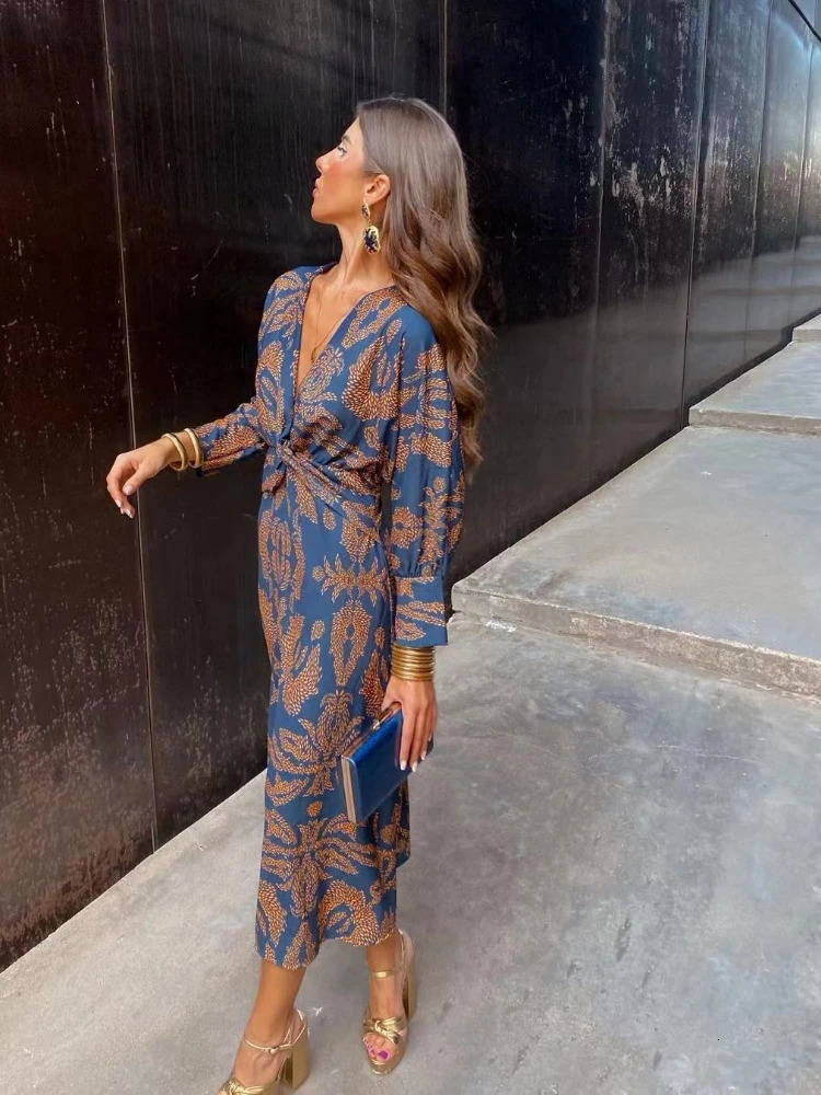 Elegant Streetwear Dres Spring Womens Retro Printed V Neck Long Sleeved Casual Comfortable Medium Length Dress 251030