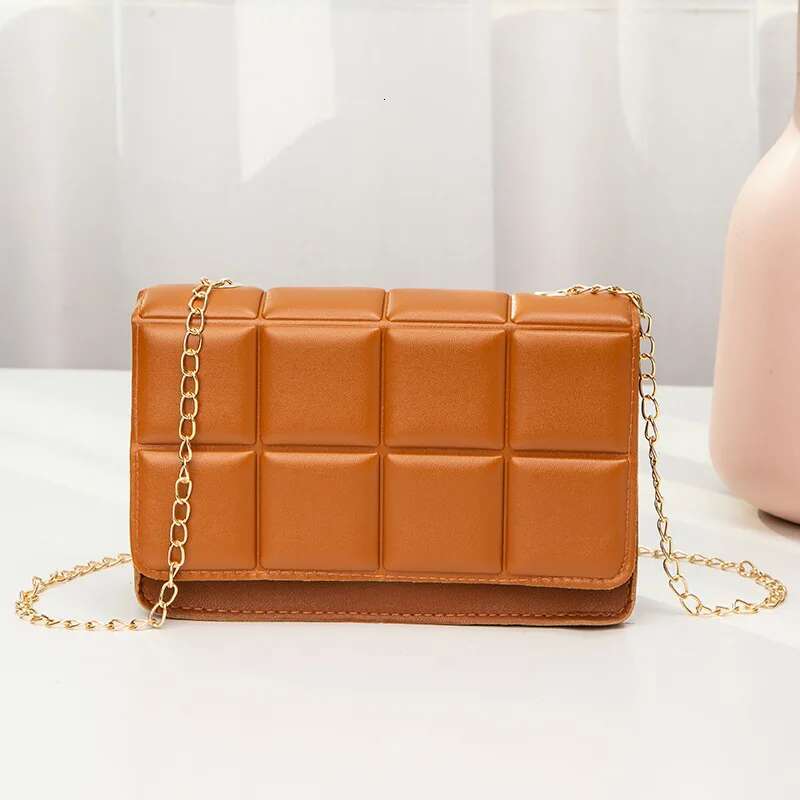 New PU Leather Shoulder for Women 2022 Fashion Texture Chain Rhomboid Crossbody Bags Summer Trend Handbags Phone Bag