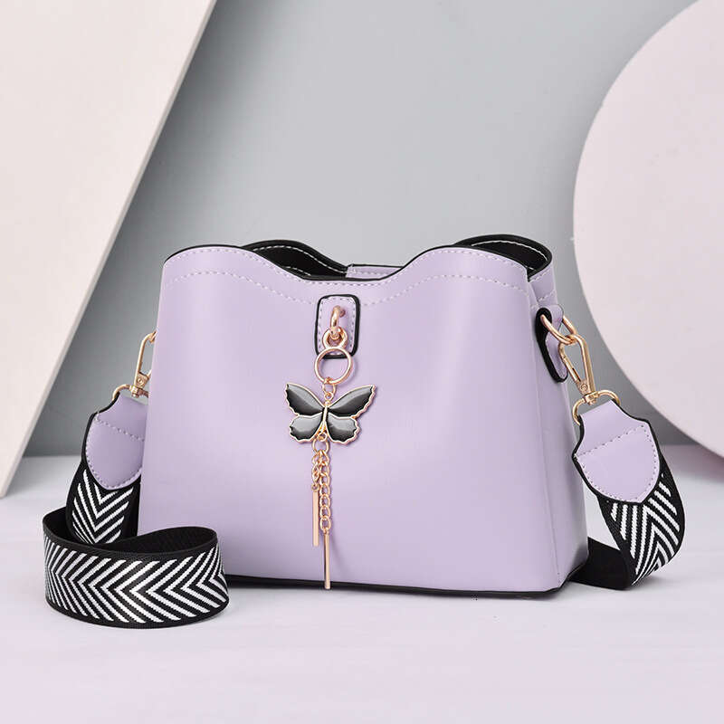 2025 NEW New Fashionable Versatile Bucket Women's Wide Shoulder Strap Bow Ladies' Small Bag zhanyishengli