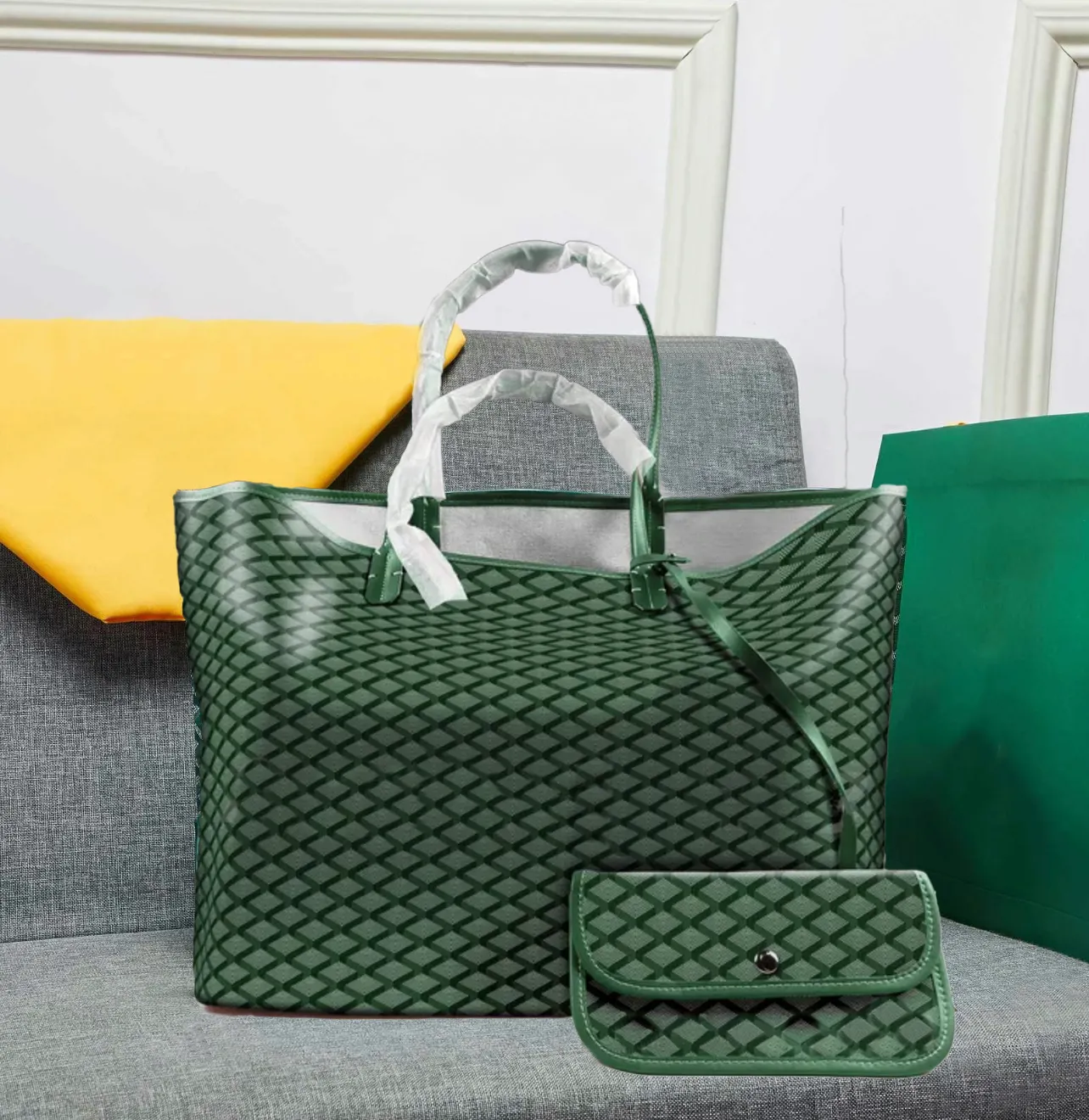 Tote bag Designer bag Handbag Women Fashion Luxury Wallet Leather Messenger Shoulder bag High Capacity Composite Shopping Bags Plaid Double Letters Beach Brand Bag