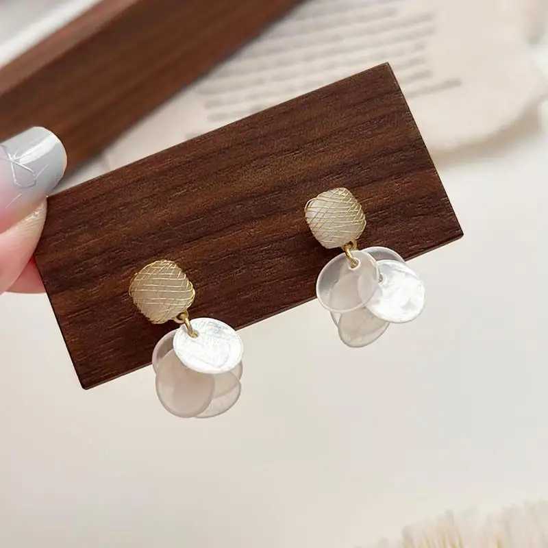 Light Luxury Niche Design Round Resin Tassel Dangle Earrings For Women Fashion Elegant Crystal Metal Jewelry Accessories Gifts Y250401