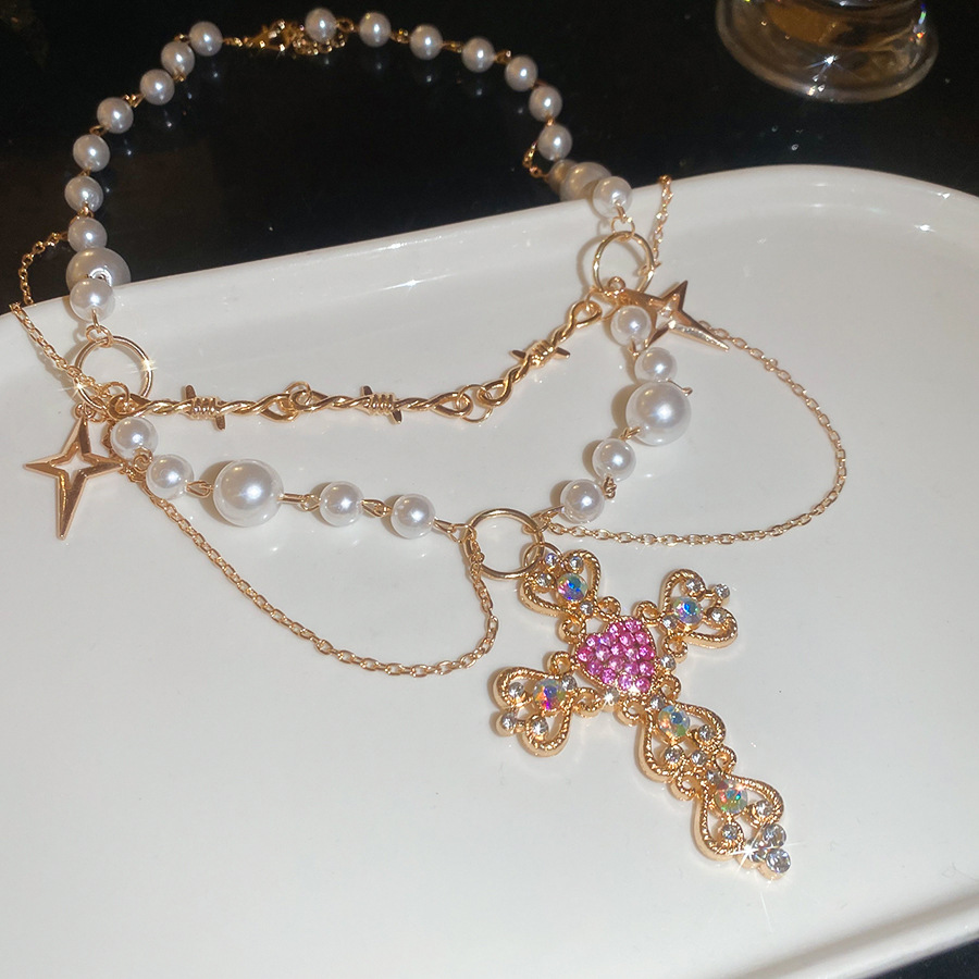 European and American Cross-Border Inlaid Diamond Cross Pearl Necklace Vintage Niche Sweet Cool Style Collarbone Light Luxury High-End Neck Chain - view 7